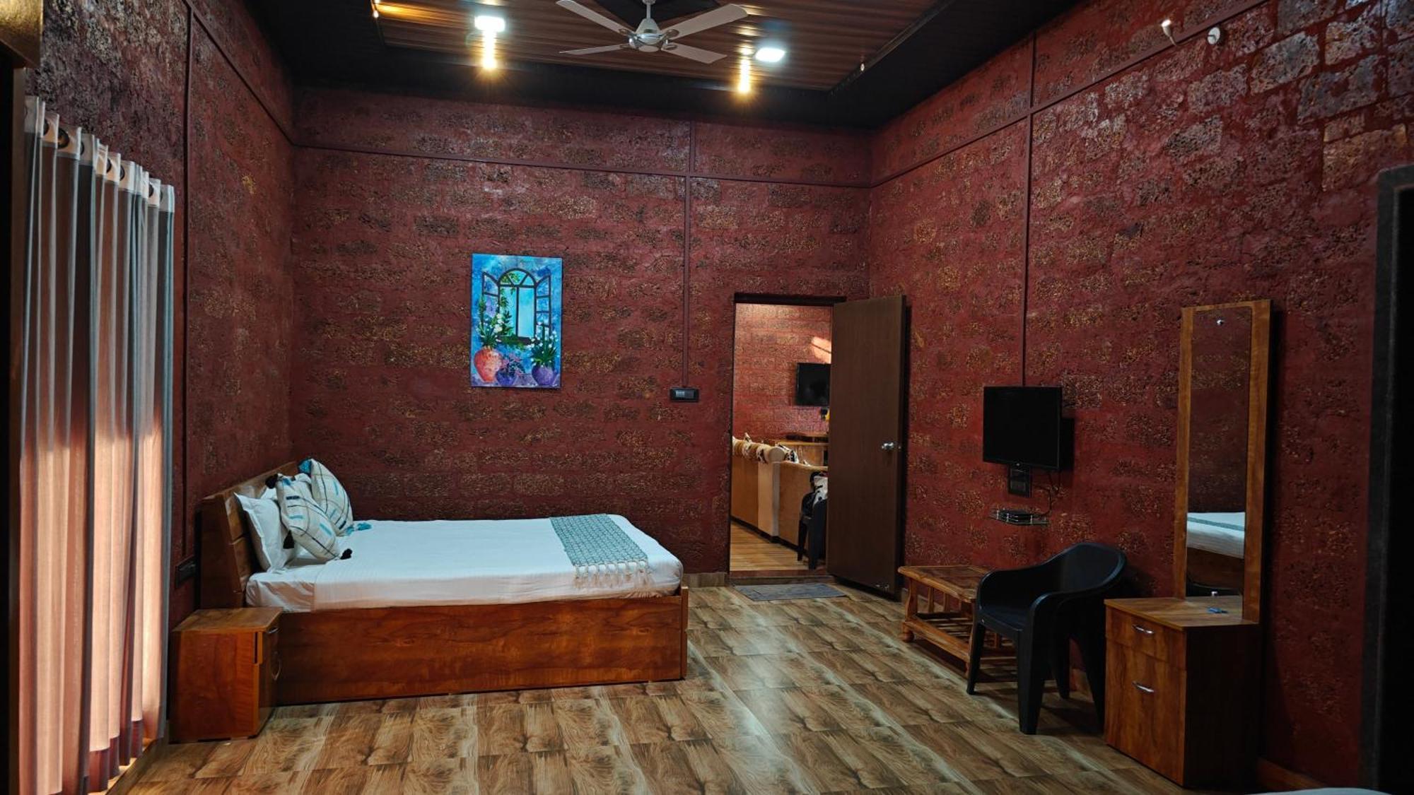 Stone Casa By Vgh 4Bhk Villa With Swimming Pool Mahābaleshwar Exteriér fotografie